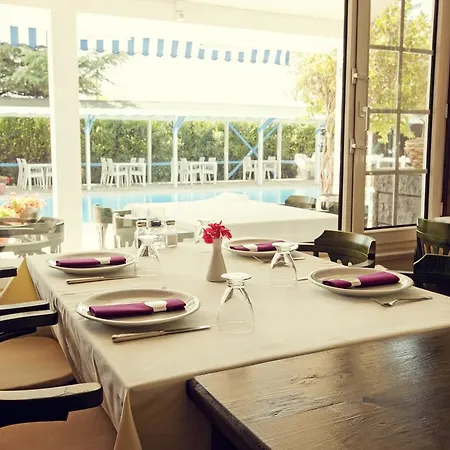 Hotel Cakirkeyif 3*